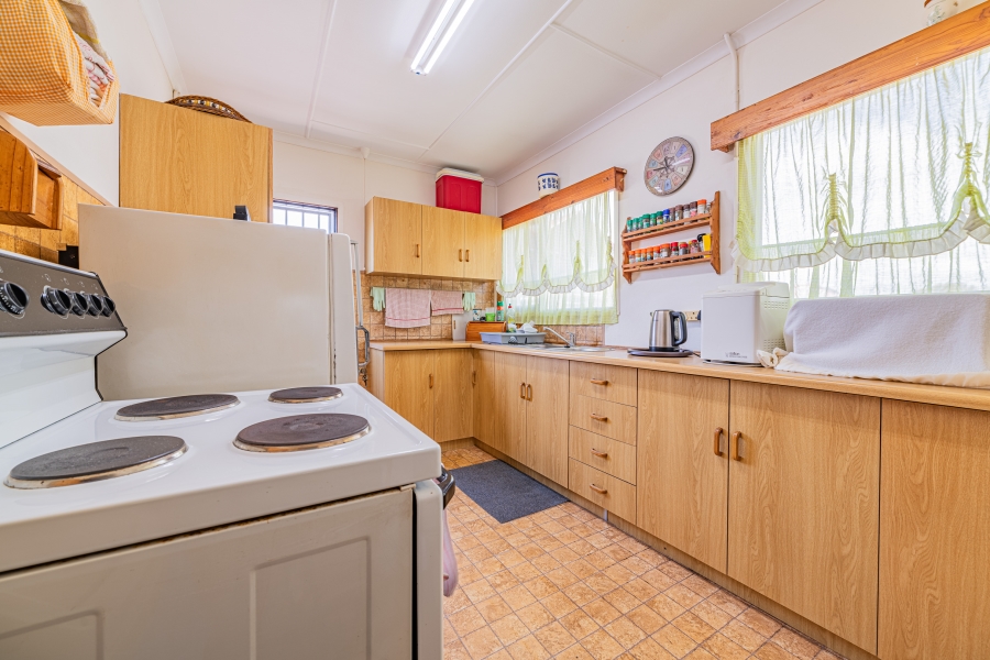 5 Bedroom Property for Sale in Tergniet Western Cape